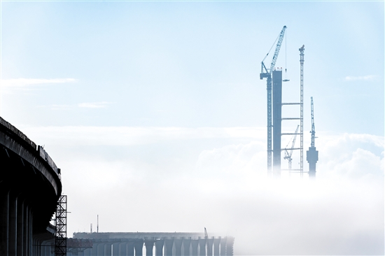 “騰云駕霧”的主塔。