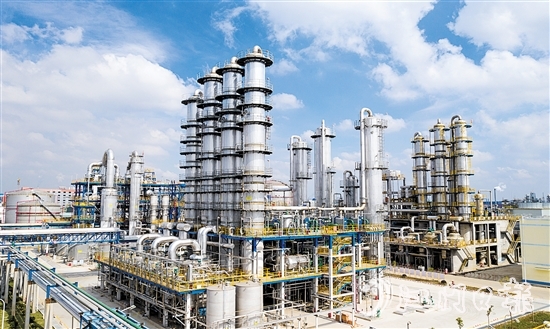 謙信化工在江蘇泰興的生產(chǎn)基地。