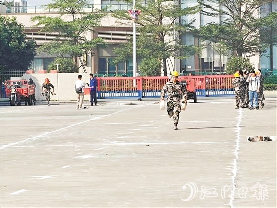 通過(guò)開(kāi)展職工消防技能競(jìng)賽，禮樂(lè)街道進(jìn)一步提升了相關(guān)業(yè)務(wù)水平。