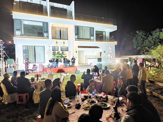 港樂專題音樂會讓香港、澳門游客大呼過癮。