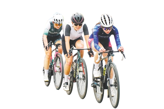 秀出“速度與激情”。郭永樂(lè)