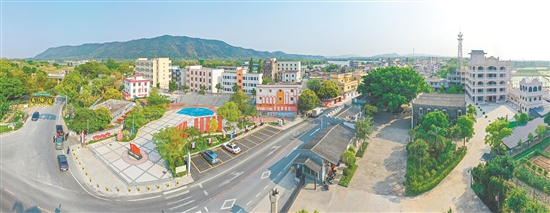 圩鎮(zhèn)煥新，打造宜居宜業(yè)“會(huì)客廳”。