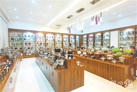 司前鎮(zhèn)作為廣東省三大不銹鋼生產(chǎn)基地之一，擁有完善的五金不銹鋼產(chǎn)業(yè)鏈。