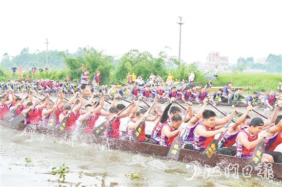 各參賽隊(duì)伍展開激烈角逐。