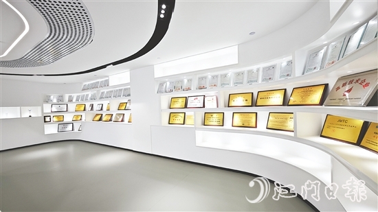 奇德新材專注于功能性高分子復合材料的研發(fā)創(chuàng)新，獲得多項榮譽。