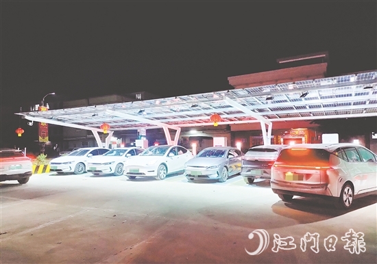 君堂僑聯(lián)充電站項(xiàng)目填補(bǔ)了君堂鎮(zhèn)新能源充電站的鎮(zhèn)域空白。