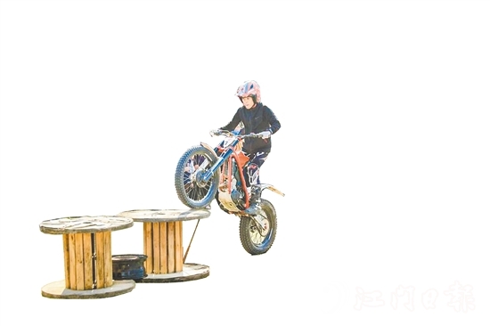 鶴山市已成功舉辦七屆“鶴騎士”機(jī)車節(jié)活動(dòng)。鶴山宣傳部供圖