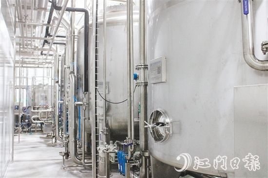 廣東恩州山泉水有限公司是首家入駐江門水都產(chǎn)業(yè)園的水企。