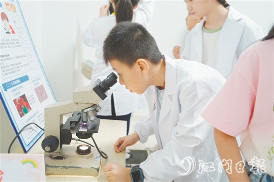 基層托管班遍地開花，為職工解除了后顧之憂。