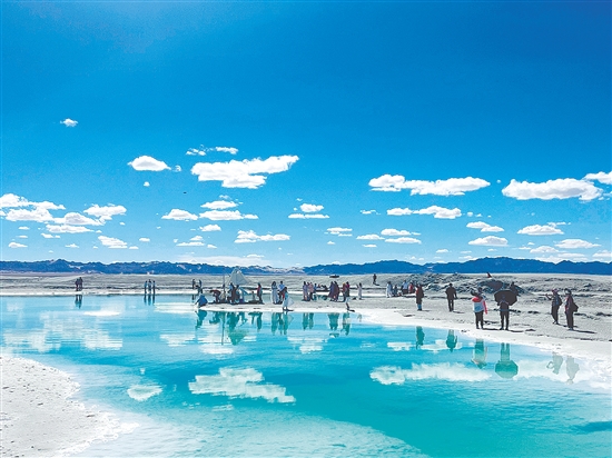 “甘青游”所到的景點景色優(yōu)美。