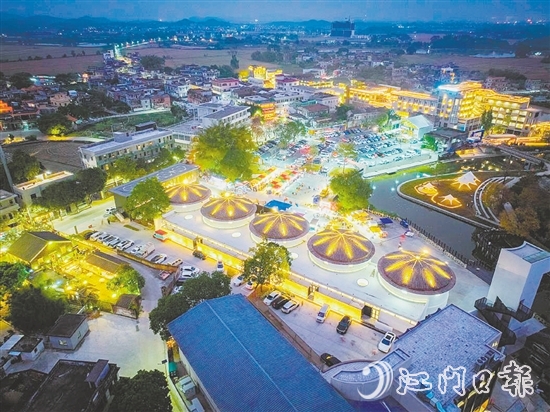 青年創(chuàng)意與僑鄉(xiāng)舊韻在塘口舊圩碰撞出別樣的火花。