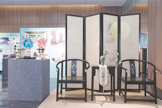 盧榮恒創(chuàng)作的作品。