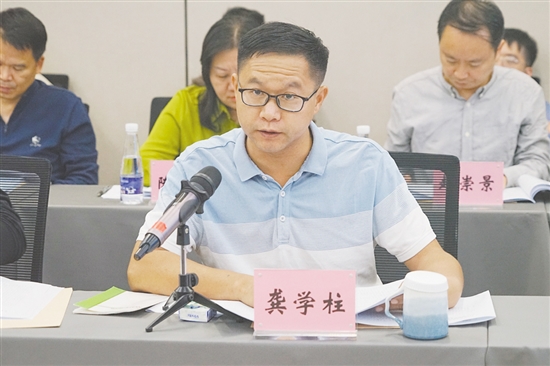 市人大代表、江門(mén)市文旅交通投資集團(tuán)經(jīng)營(yíng)部經(jīng)理龔學(xué)柱