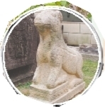 文邊村出土的“臥羊”保存完整，憨態(tài)可掬，吸引不少市民游客前來觀賞。