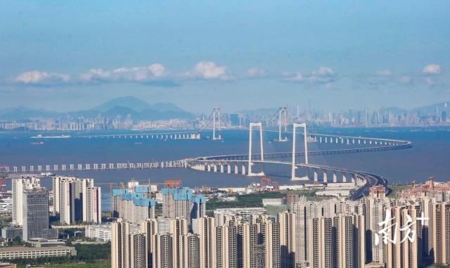 深中通道。