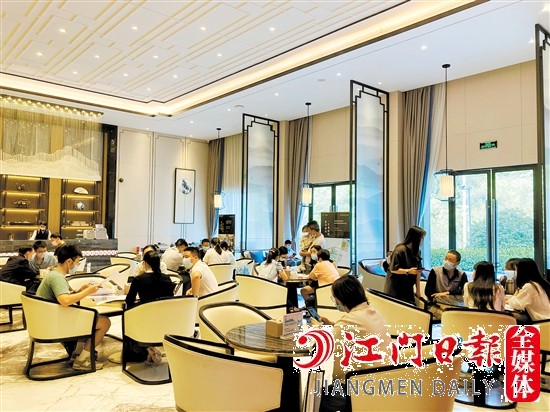 “雙十一”樓盤促銷給力，吸引消費者關(guān)注。