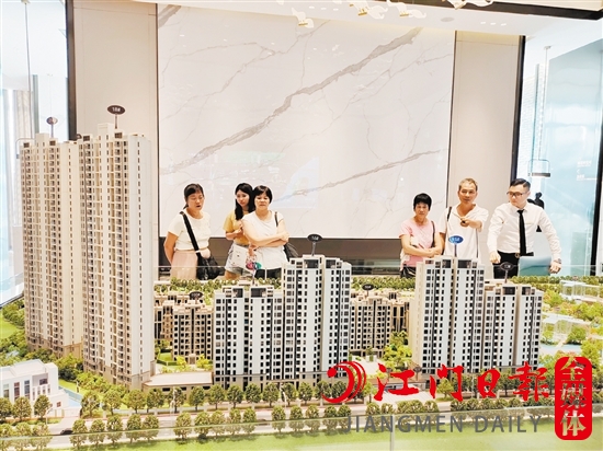 7月全市一手住宅成交2216套，環(huán)比、同比均有下跌。