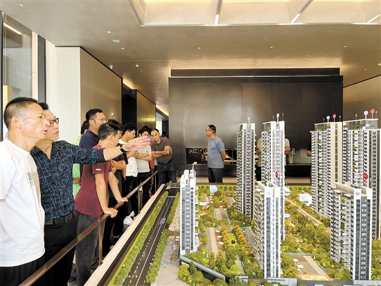 高端優(yōu)質(zhì)項(xiàng)目入市拉動(dòng)一手住宅成交均價(jià)。