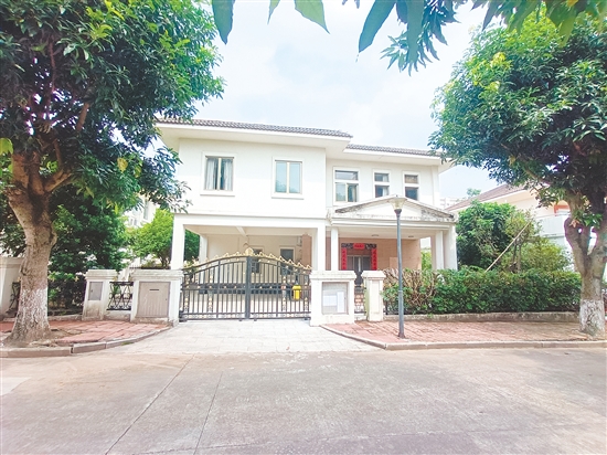 獨(dú)棟別墅自身?yè)碛忻黠@優(yōu)勢(shì)，因此溢價(jià)率高。