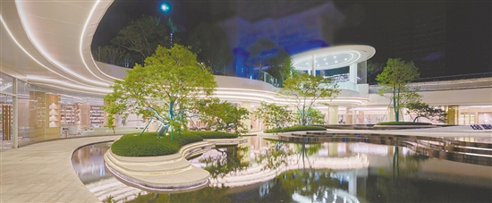 博富·福美城的“冠軍薈”會所面積約6500平方米。