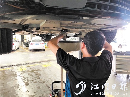 跑量車型因為保有量大，所以配件都非常好找，維修起來也更加便宜。