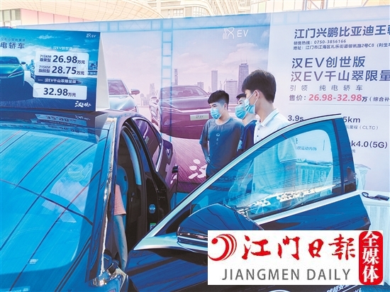 新能源汽車電池是消費(fèi)者關(guān)注重點(diǎn)之一。