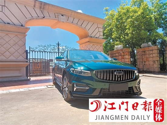 吉利星瑞2023款外觀豪華大氣。