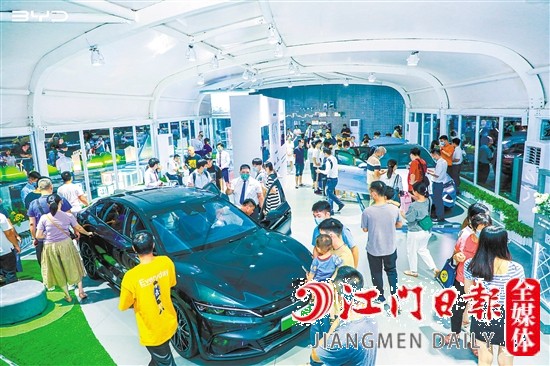 活動(dòng)現(xiàn)場(chǎng)人氣旺。