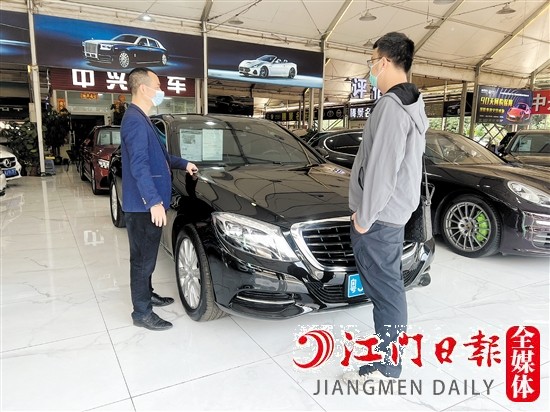 新車價格上漲，讓消費者把目光投向二手車。