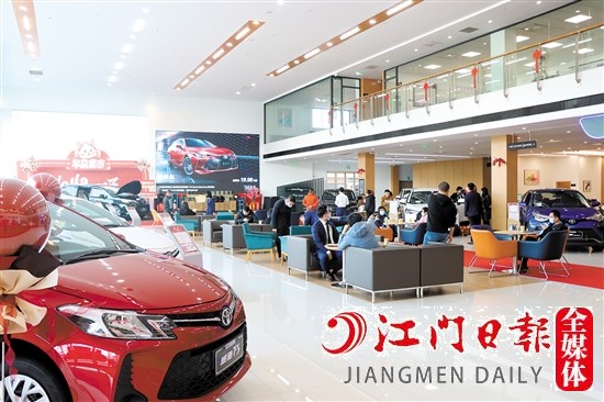 春節(jié)假期后期，4S店的客流量明顯增多。