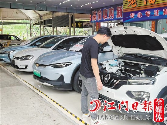 今年以來，消費者購買二手車熱情高漲。