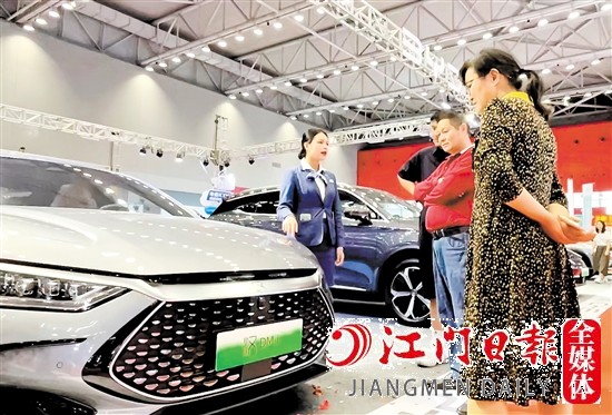 自主品牌汽車越來越受消費者關(guān)注。