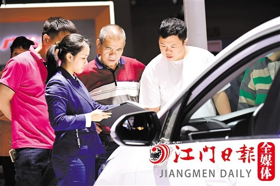 消費(fèi)者在為新車(chē)購(gòu)買(mǎi)保險(xiǎn)的時(shí)候，可多方對(duì)比。