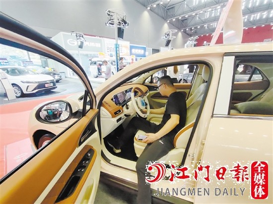 車展方便消費者貨比三家。