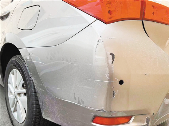 隨著江門(mén)汽車(chē)保有量的日漸增多，停車(chē)場(chǎng)所越來(lái)越擁擠，由此停車(chē)時(shí)被其他車(chē)輛剮蹭的情況可以說(shuō)是屢見(jiàn)不鮮。