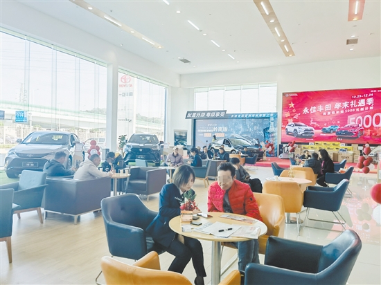 車商積極沖量吸引了許多消費者的目光。